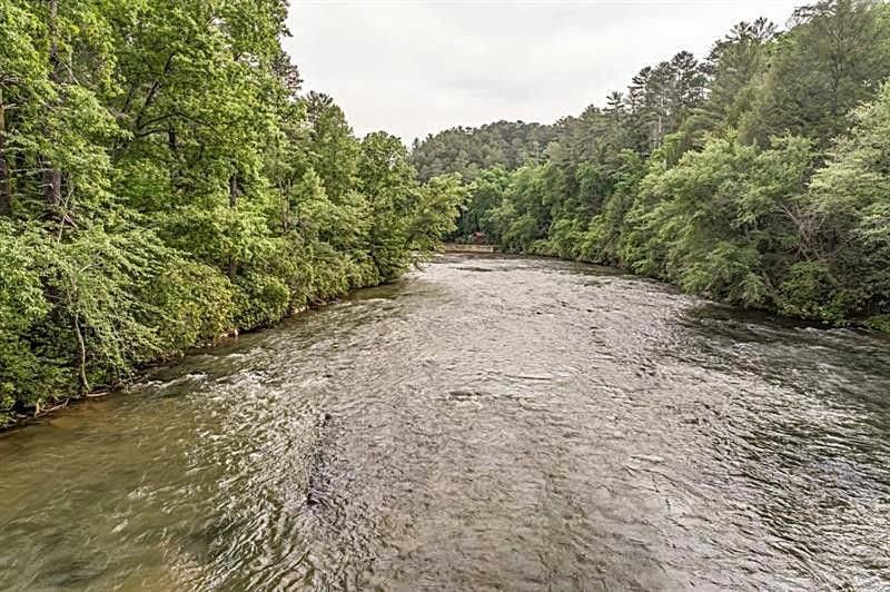 Rushing River Lodge Ellijay Exterior photo